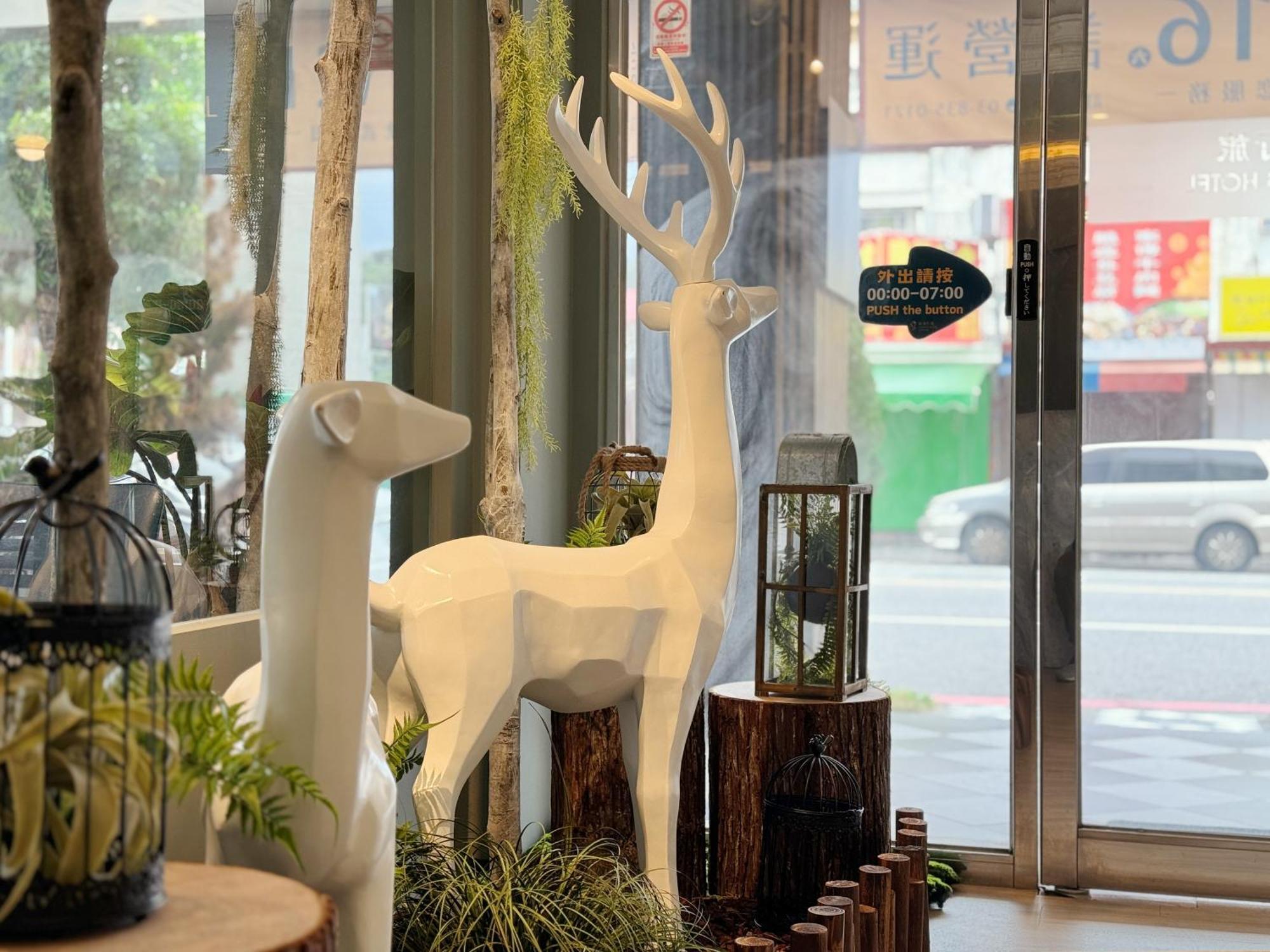 Finders Hotel Hualien Station Exterior foto